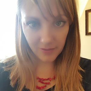 Meet your Posher, Gina